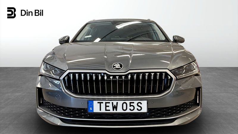 Skoda Superb bild 4