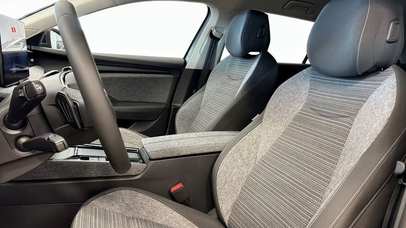 Skoda Superb bild 8