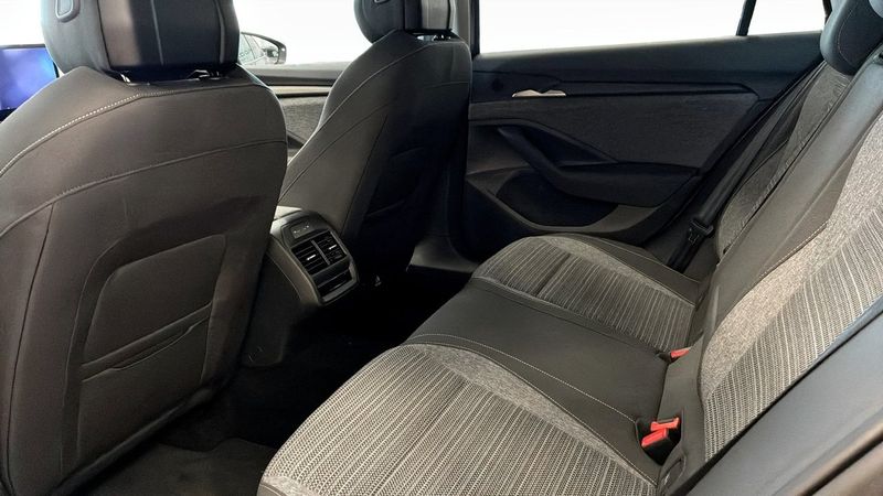 Skoda Superb bild 12