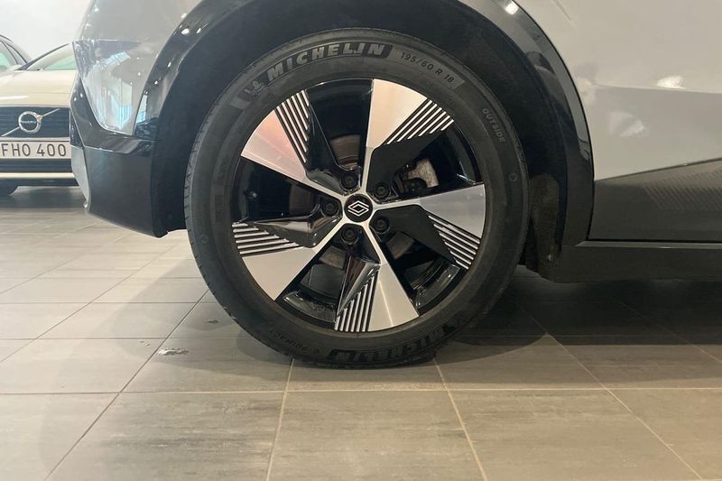 Renault Megane E-Tech bild 18