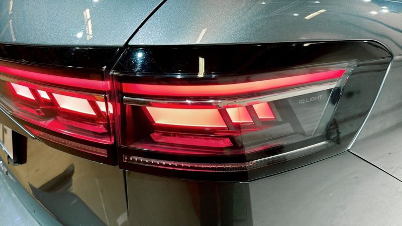 Volkswagen Passat bild 16