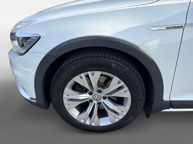 Volkswagen Passat bild 14