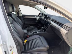 Volkswagen Passat bild 15