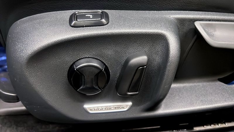 Volkswagen Passat bild 17