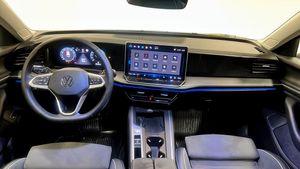 Volkswagen Passat bild 10