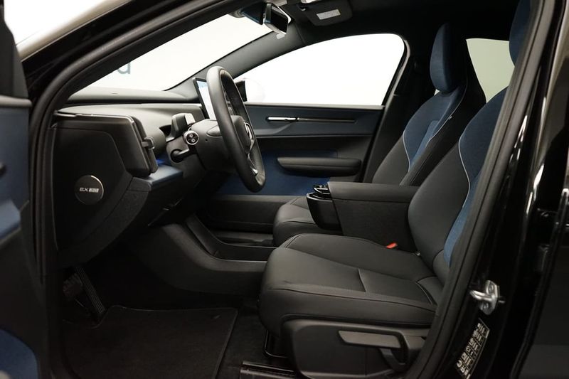Volvo EX30 bild 5
