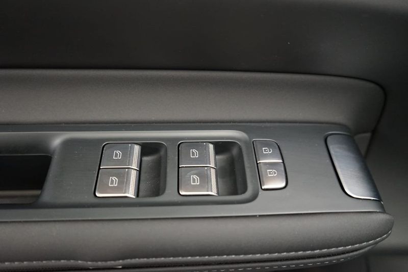 Polestar 4 bild 10