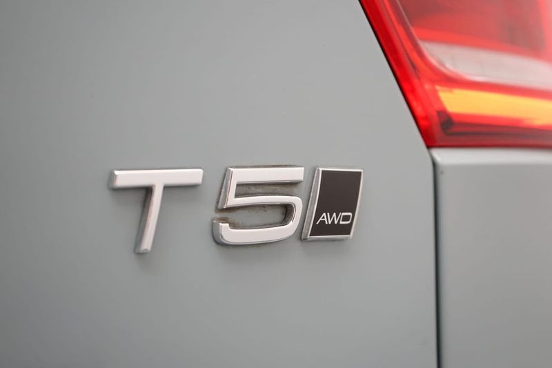 Volvo XC40 bild 17