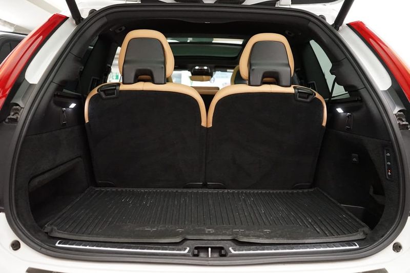 Volvo XC90 bild 9