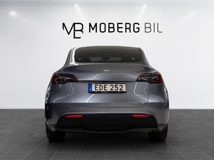 Tesla Model Y bild 6