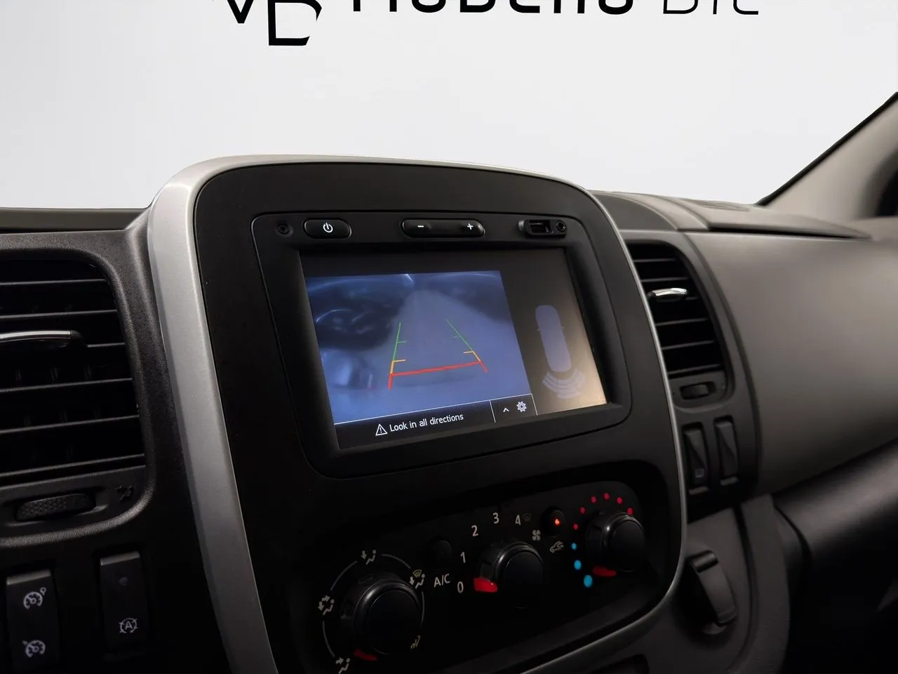Nissan NV300 bild 17