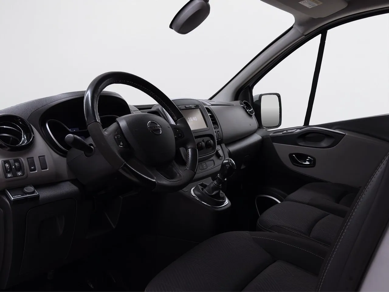 Nissan NV300 bild 13