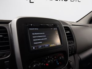 Nissan NV300 bild 12