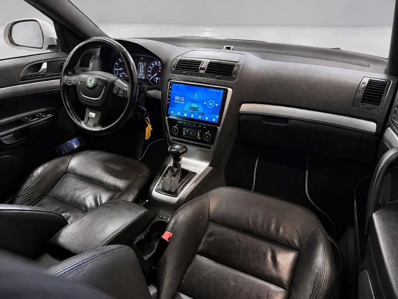 Skoda Octavia bild 7