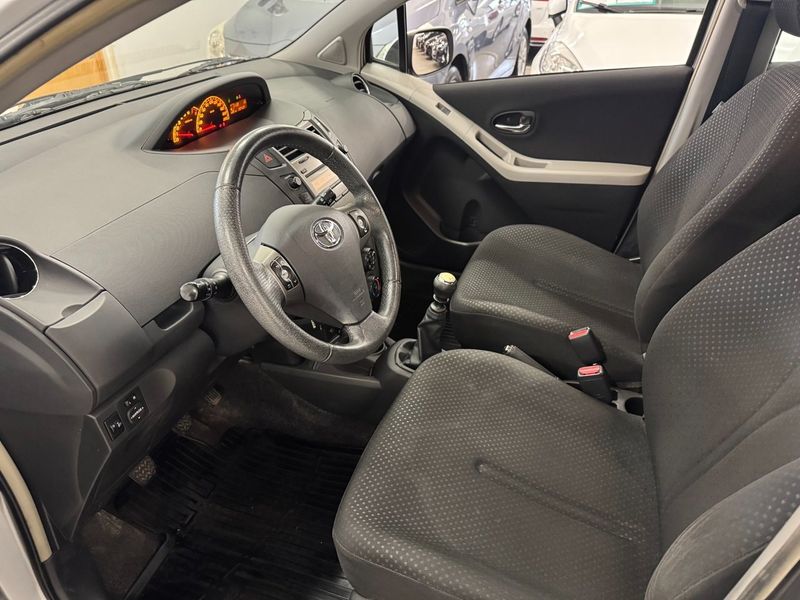 Toyota Yaris bild 18