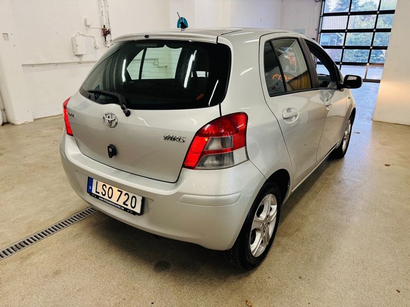 Toyota Yaris bild 13