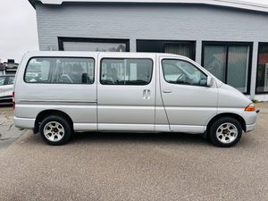 Toyota Hiace bild 11