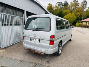 Toyota Hiace bild 3