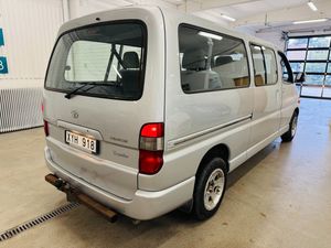 Toyota Hiace bild 15