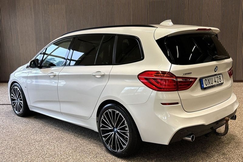 BMW 220 bild 3