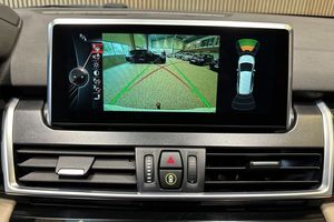 BMW 220 bild 11