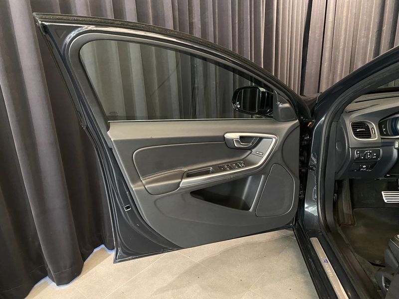 Volvo V60 bild 25