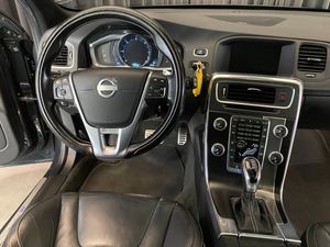 Volvo V60 bild 35