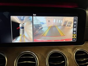 Mercedes E300 bild 13
