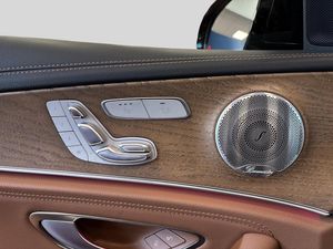 Mercedes E300 bild 12