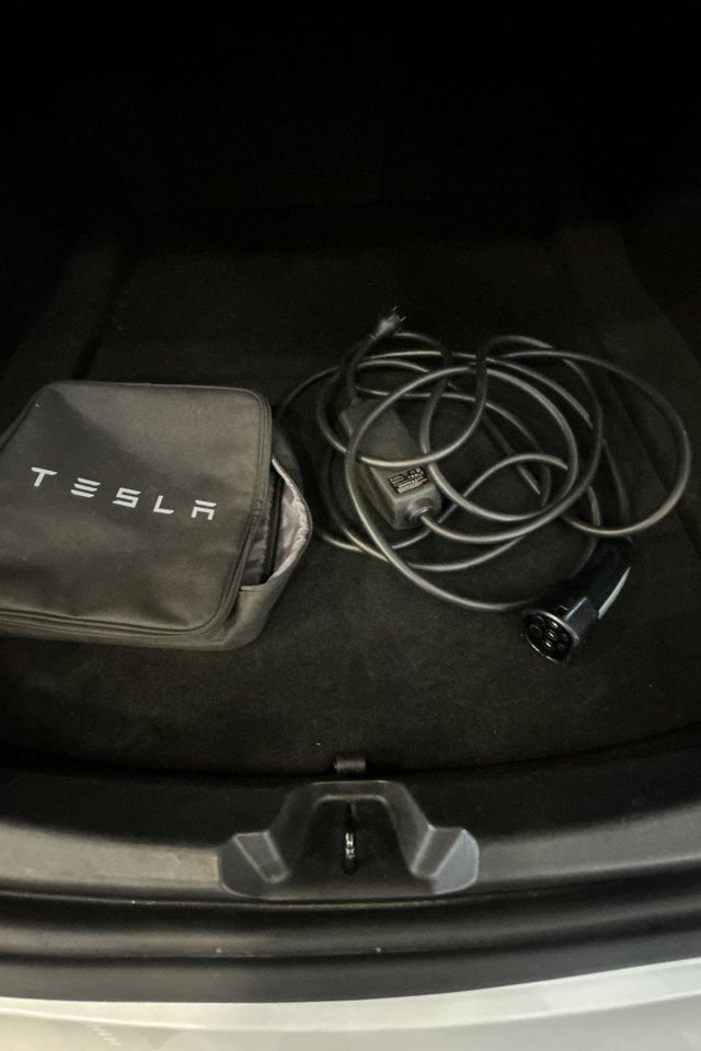 Tesla Model 3 bild 20
