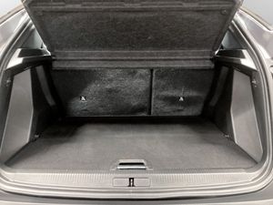 Peugeot e-2008 bild 15