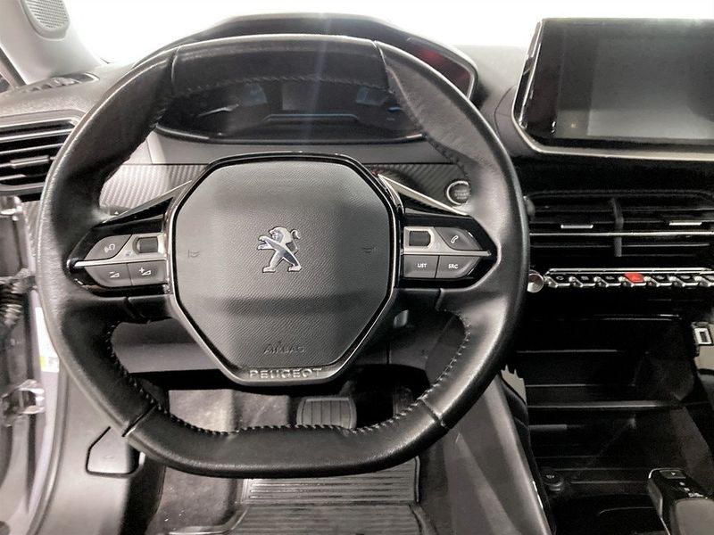 Peugeot e-2008 bild 6
