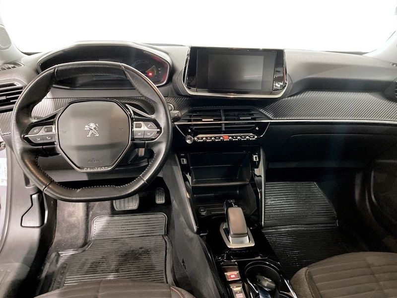 Peugeot e-2008 bild 5