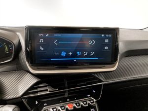 Peugeot 208 bild 8