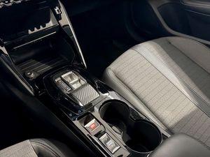 Peugeot e-208 bild 11