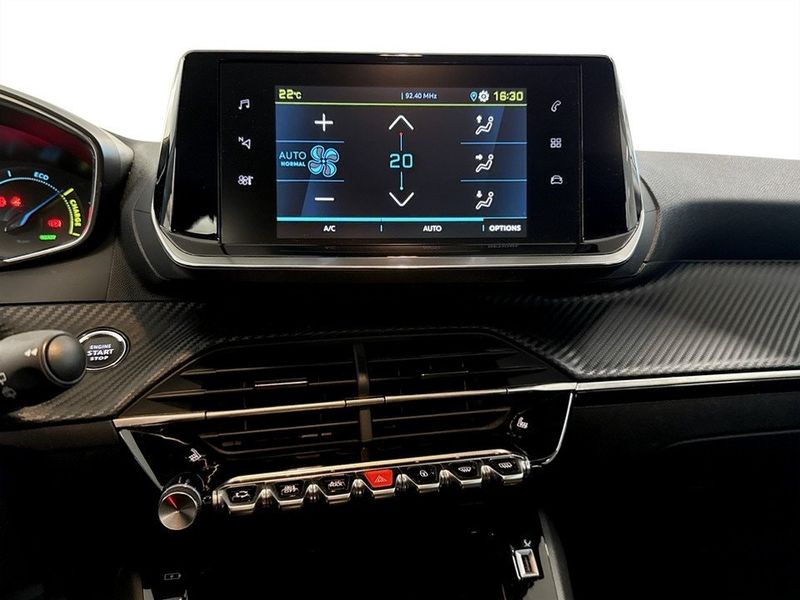 Peugeot e-208 bild 10