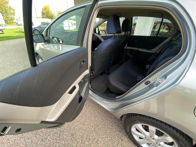 Toyota Yaris bild 6
