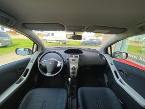 Toyota Yaris bild 5