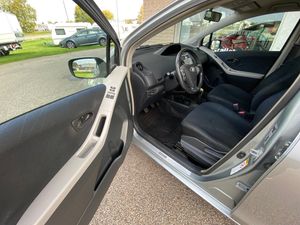Toyota Yaris bild 4