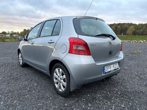 Toyota Yaris bild 3