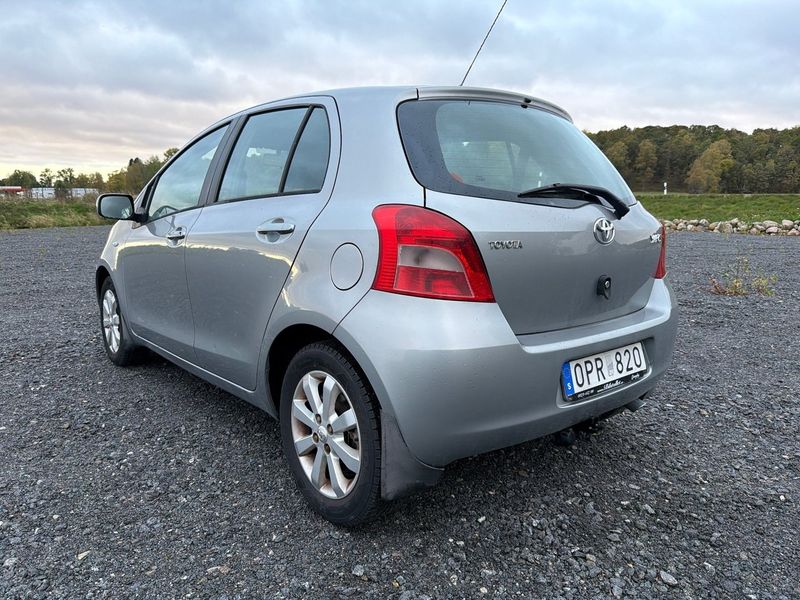 Toyota Yaris bild 3