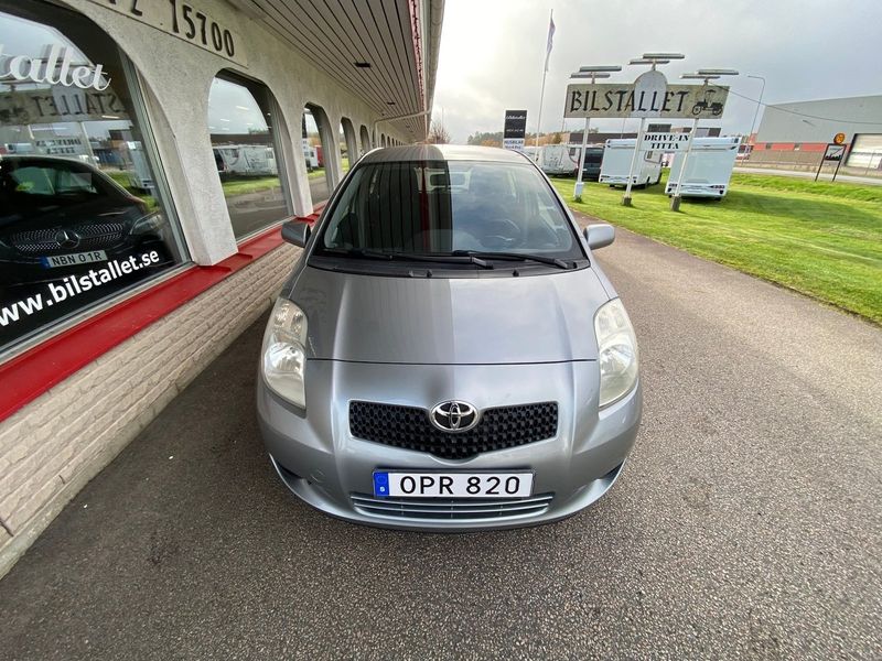 Toyota Yaris bild 7
