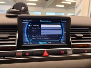 Audi A8 bild 7