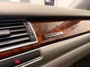 Audi A8 bild 11