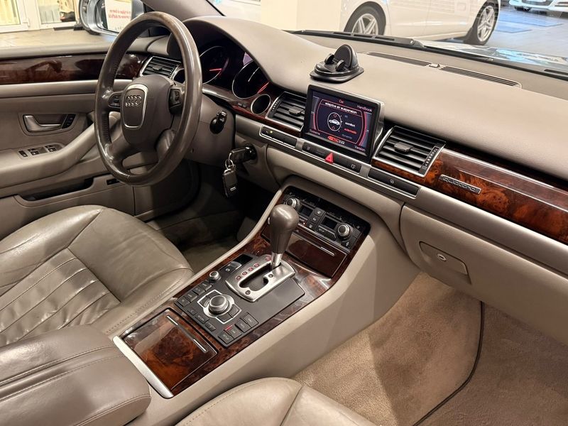 Audi A8 bild 12