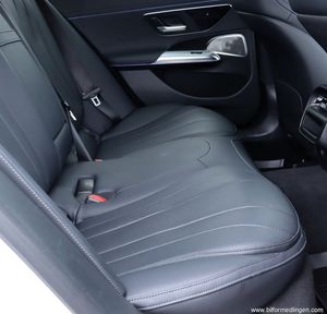 Mercedes E300 bild 7
