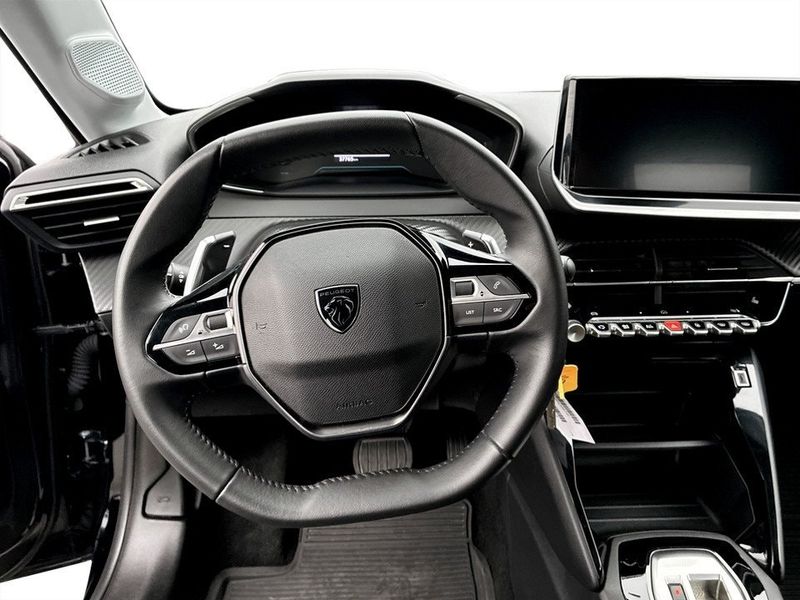 Peugeot 208 bild 7