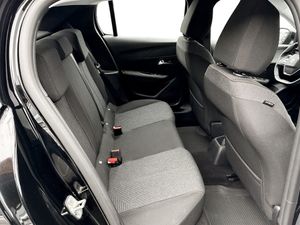 Peugeot 208 bild 12