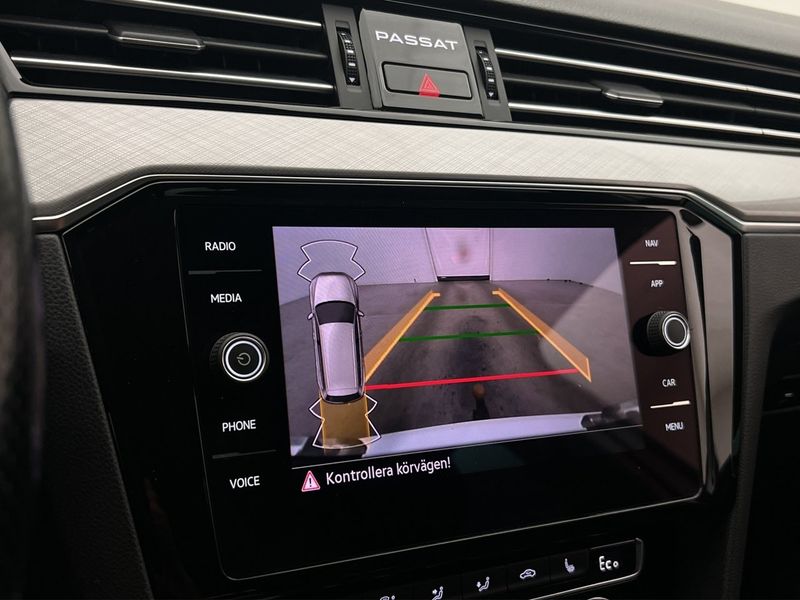 Volkswagen Passat bild 18
