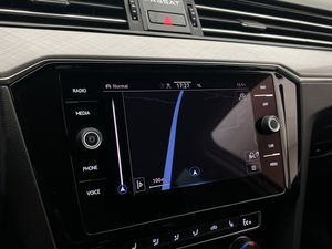 Volkswagen Passat bild 19